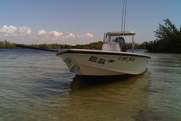 Cancun fishing boat - hewes