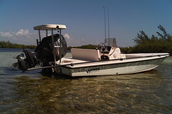 Cancun fishing boat - hewes