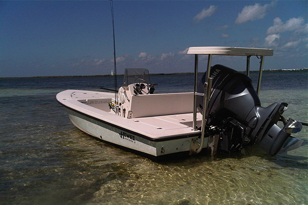 Cancun fishing boat - hewes