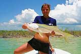 Pesca con mosca de peces de agua salada